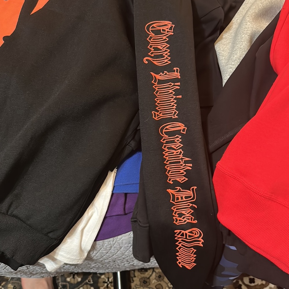 off white vlone - Picture 3 of 3